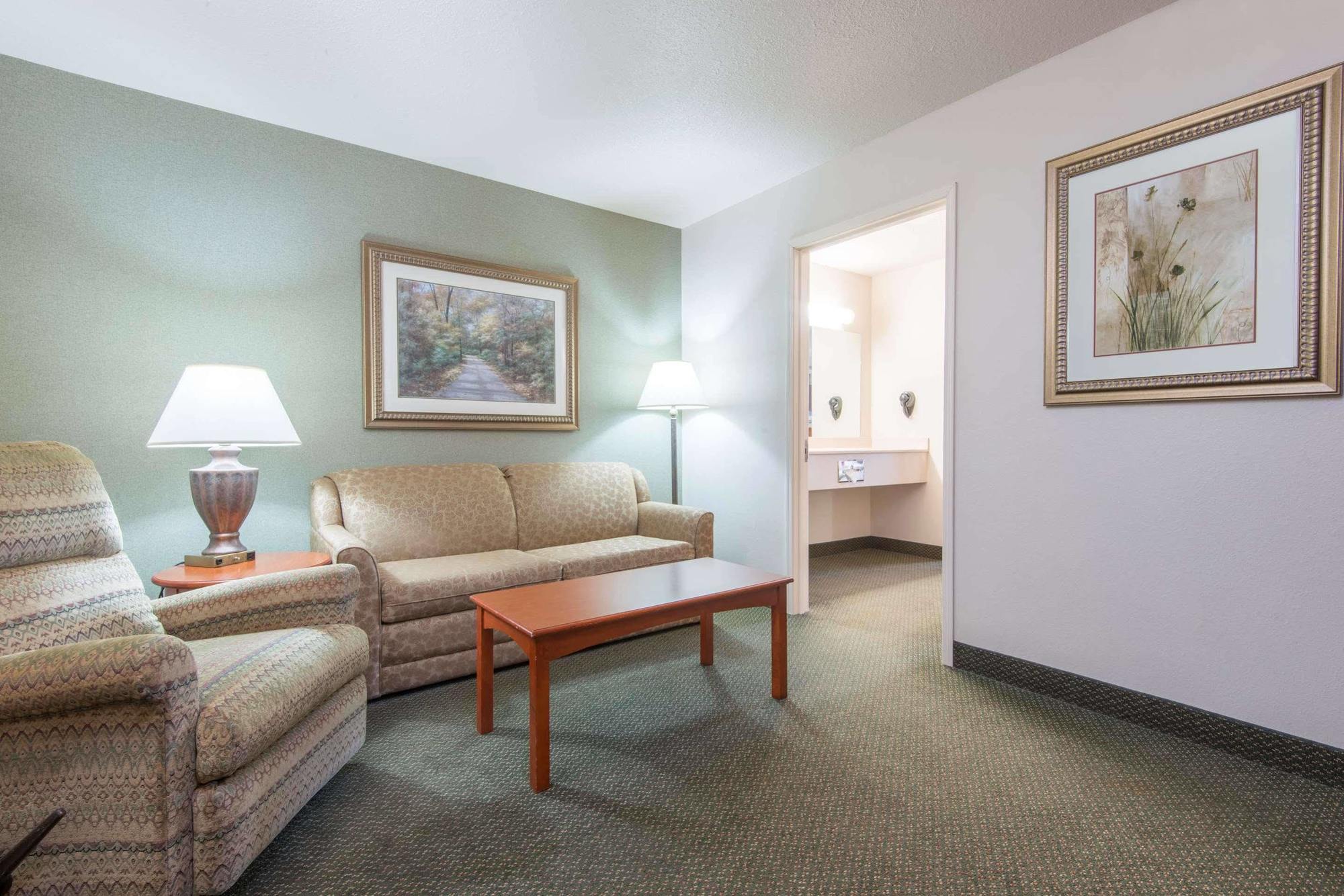 Days Inn & Suites By Wyndham Bozeman Exterior foto